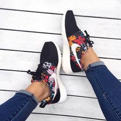 floral nike 'roshe one' Wholesale Nike Shoes, Sneaker Outfits, Outfits For Work, Cheap Nikes, Gym Shoes