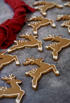 gingerbread cut out reindeers are on the table