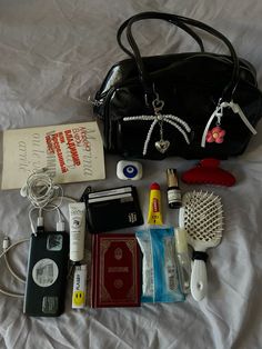 What’s Inside My Bag, School Bag Essentials, Travel Bag Essentials, Girls Tote