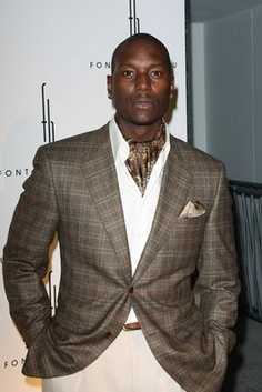 Tyrese underware model to fully clothed? Blazer White Shirt, Nate Burleson, Celebrity Style Men, Mens Ascot, Celebrity Men, Best Blazer, Blazer White