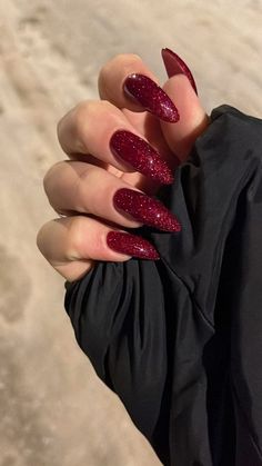 Red Sparkle Nails, Grad Nails, Red Nails Glitter, Dark Red Nails, Boho Nails, Red Acrylic Nails, Sparkle Nails, Sparkly Nails, Xmas Nails