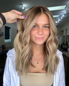 Blonde Balayage On Light Brown, Blonde Hair With Lowlights Fall, Balayage On Light Brown Hair, Dirty Blonde Balayage, Dirty Blonde Hair With Highlights, Blonde Hair With Lowlights, Hair With Lowlights