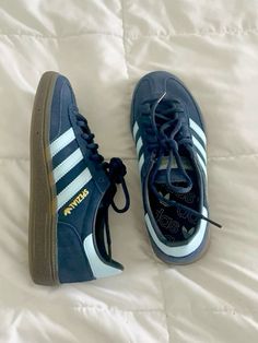 adidas samba spezial blue Adidas Shoes Women, Adidas Vintage, Adidas Spezial, Navy Shoes