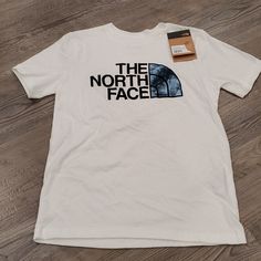 New With Tags. Plz See Pics And Bundle To Save. I Average 1 Day Shipping And You Will Get Amazing Customer Service From A 5 Star Poshmark Ambassador. North Face T Shirt, North Face Pullover, Gray Cap, North Face Shirts, North Face Shorts, Purple T Shirts, Hiking Shirts, Cap Sleeve Top, Black North Face