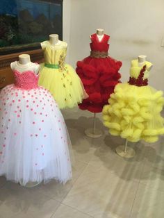 Girls Ball Gown, Girls Dresses Diy, Kids Blouse Designs, Sewing Dress