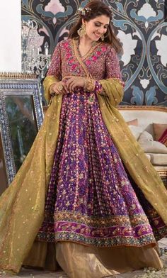 Gold Floor-length Choli With Dabka Detail, Gold Floor-length Dabka Choli, Purple Anarkali Set With Dabka Embroidery, Purple Dabka Detailed Anarkali Set, Traditional Purple Anarkali Set For Wedding, Purple Dabka Anarkali Set, Traditional Floor-length Purple Sharara, Anarkali Purple Lehenga With Resham Embroidery, Anarkali Purple Choli For Eid