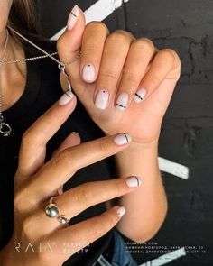 Cute Short Nail Designs, Short Nail Ideas, Grey Nails, Minimal Nails Art, Cute Short Nails, Milky Nails, Subtle Nails, Minimal Nails, Short Nails Art