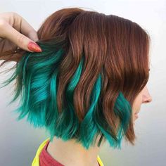 Bob Hairstyles With Color, Turquoise Balayage, Hairstyles With Color, Vivid Hair, Cute Hair Colors, Teal Hair, Turquoise Hair, Short Bob Haircuts, Short Hair Color