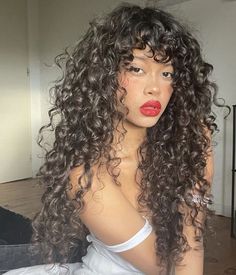 Curly Haircuts For Diamond Face Shape, Edgy Long Curly Haircuts, Curly Long Hair With Bangs And Layers, Butterfly Haircut Long Hair Curly, Long Hair Bangs Curly, Bangs With Long Hair Curly, Curly Curtain Bangs 3b, Curly Hair Classy Hairstyles, Long Shag Curly Hair Curtain Bangs