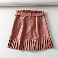 Pu Skirt, Streetwear Dress, Leather Skirt Outfit, Pu Leather Skirt, High Waisted Pleated Skirt, Leather Skirts, Black Pleated Skirt, Pleated Shirt, Black Leather Skirts