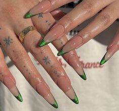 Hollywood Nails, Green Nail Art, Chrome Nails Designs, Pretty Acrylic Nails, Chic Nails, Dope Nails, Best Acrylic Nails, Chrome Nails, Long Acrylic Nails