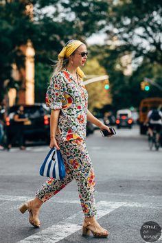 New York SS 2019 Street Style: Chloe King - STYLE DU MONDE | Street Style Street Fashion Photos Chloe King Chloe King, Summer Styling, King Fashion, Resort Fashion, Street Style Inspiration, Clothes Horse, Outfit Style, Street Chic, Fashion Outfit