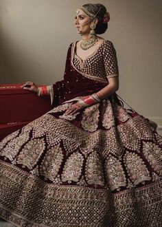 Shopzters | Maroon Magic- bridal lehengas that are unconventional! Sabyasachi Bridal Lehenga, Sabyasachi Lehenga Bridal, Indian Bride Dresses, Sabyasachi Bridal, Red Bridal Dress, Sabyasachi Lehenga, Indian Bride Outfits