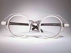 Eyewear Inspiration, Unique Glasses, Eye Glass, Scopes, Vintage Eyewear, Glass Frames, Vintage Glasses