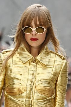 Burberry Sunglasses – Runway Show Spring-Summer 2012-2013 Ray Ban Sunglasses Sale, Ray Ban Sunglasses Wayfarer, Ray Ban Wayfarer, Ray Ban Aviator, Wearing Sunglasses, Stylish Clothes, Wayfarer Sunglasses