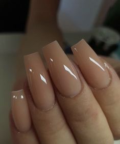 Ongles Beiges, Beige Nails Design, Neutral Nails Acrylic, Tan Nails, Acrylic Nails Nude, Natural Acrylic Nails, Nails Nailpolish