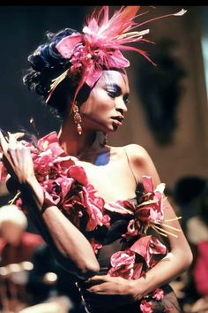 the flower, flower dress, runway, fashion model, the stunning dress appears to be made out of flowers, fashion is art, fashion inspo Dior Spring 1998, Flower Runway, Dior 1998, Debra Shaw, Jasmin Tookes, Galliano Dior, Theatrical Romantic, Christian Dior Haute Couture