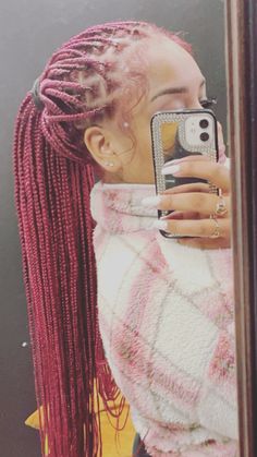 Dyed Hair With Knotless Braids, Braided Hairstyles Burgundy, Maroon Box Braids Black Women, Burgundy Knotless Box Braids With Curls, Pink Small Knotless Braids, Small Burgundy Knotless Braids, Burgundy Small Knotless Braids, Dyed Hair With Braids, Red Small Knotless Braids