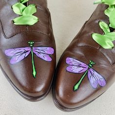 Hand painted chocolate brown leather oxford Calico granny boot-style shoes. Painted in whimsical fairy style with sprigs of lavender and dragonflies. Comes with matching green satin ribbon laces. 1 Pair only. Size 10 US Women's. Purchased at thrift but are like new. All items are carefully sourced with a keen eye for quality, comfortability, material, and style. Hand-painted with acrylic-based Angelus Leather Paints and coated with Angelus acrylic finisher. Water resistant.  *These do NOT have any undesirable odor. All items are inspected, sanitized, and deodorized prior to painting.   Smoke-free home and shop. Cleaning is best done with a damp cloth and a light wipe down. Inch measurements: Length (heel to toe): 11" Width (ball of foot): 3.5" Heel height: 0.75" Join the preloved revolutio Painted Chocolate, Granny Boots, Fairy Shoes, Fairy Style, Whimsical Fairy, Leather Paint, Fairy Fashion, Original Wall Art, Painting Leather