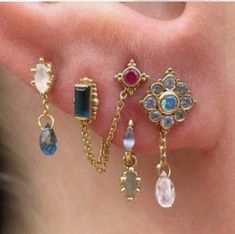 Earring Inspo, Body Jewelry Piercing, Girly Jewelry, Jewelry Inspo, Pretty Jewellery