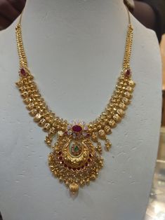 Gold Necklace For Women Indian, New Model Necklace Designs, New Model Necklace Designs Gold, Neck Necklace Gold, Gold Necklaces Women Indian, New Necklace Designs Gold, Short Necklace Designs Gold Latest