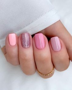 Classy Skirts, Short Square Nails, Geometric Nail, Pink Nail Art, Work Nails, Rosy Cheeks, Cute Gel Nails, Gradient Nails, Popular Nails