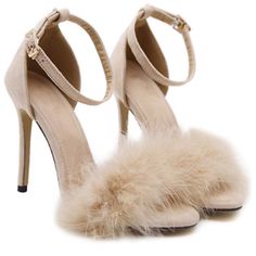 Women's Open Toe Ankle Strap Stiletto High Heel Nwt Heel Height : 4.33 Inches Material : Faux Suede And Faux Feather Multiple Colors Feather Sandals, Glitter Stilettos, Chic High Heels, Fur Sandals, Fur Shoes, Strappy High Heels, Party Kleidung, Womens Stilettos, Womens Summer Shoes