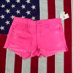 Hollister Hot Pink High Rise Cut Off Shorts Size 4, 27w New With Tags. Pink Cutoff Bottoms For Summer, Trendy Cutoff Summer Pants, Trendy Summer Cutoff Pants, Pink Relaxed Fit Jean Shorts For Spring, Casual Pink Short Leg Pants, Mid-rise Summer Pants With Built-in Shorts, Trendy Pink Relaxed Fit Jean Shorts, Affordable High Rise Pink Jean Shorts, Pink High-waisted Jean Shorts For Summer