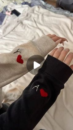 Yano4kk 彡☆ on Instagram: "try this with your bestie♥️" Sewing, Sweatshirts, On Instagram, Instagram