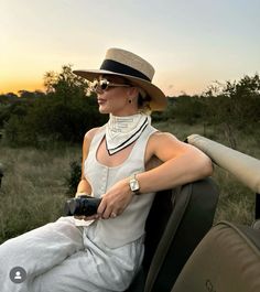 @allchloerose Safari Costume Women, Safari Fits, Safari Outfit Women, Africa Safari Clothes, Vineyard Outfit, Safari Clothes, Stylish Business Outfits, Africa Outfits, South Africa Safari