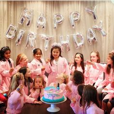 Spa Birthday Party Ideas For Kids, Salon Party, Birthday Sleepover Ideas, Beauty Party