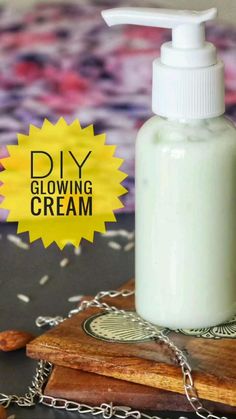 Anti Aging Face Cream Diy, Glowing Skin At Home, Glowing Cream, Dry Oily Skin, Lotion For Oily Skin, Homemade Face Cream, Natural Skin Care Ingredients, Oily Skin Acne, Get Glowing Skin