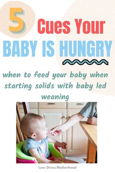 5 cues your baby is hungry - when to feed your baby when starting solids with baby led weaning Baby Solids, Starting Solids Baby, Fingerfood Baby, Infant Development, Starting Solid Foods, Baby Parenting