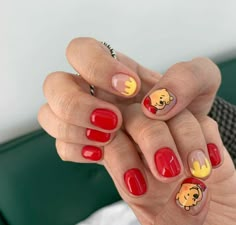 Bougie Nails, Winnie The Pooh Nails, Pooh Nails, Peach Nail Art, Disney Nail Designs, Character Nails