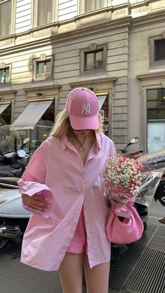 Thrift Fits, Pink Ootd, Travel Fits, Pink Core, Fit Pics, Colour Analysis, Nyc Aesthetic, Ootd Ideas, Barbie Party