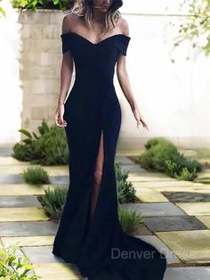 Sheath Off-the-Shoulder Court Train Jersey Prom Dresses For Black girls With Leg Slit Hot Pink Prom Dress, Jersey Prom Dress, Prom Dress Pictures, Dark Red Dresses, Red Dresses Classy, Corset Dress Prom, Mermaid Bridesmaid Dresses, Long Prom Gowns, Light Blue Dresses