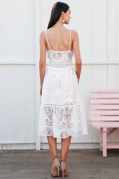 White Strap Backless V Neck Button Lace Dress
Size table for white 1






Size


S / cm


M / cm


L / cm




US


4-6


8-10


12




UK


8


10


12




AU


8


10


12




EU


34-36


38-40


42




Bust


Recommend


86-90


90-94


94-98




Waist


Tile


68


72


76




Recommend


66-69


70-73


74-77




Hip


Recommend


90-94


94-98


98-102




Length(Without Strap)


110


112


114




NOTE:
1. Please strictly follow the size chart to select the size. Do not select directly White Midi Dress With Buttons For Garden Party, White Buttoned Midi Dress For Brunch, White Buttoned Dress For Garden Party, White Lace Trim Midi Dress For Summer, White Lace Summer Midi Dress, White Buttoned Midi Dress For Day Out, White Summer Midi Dress With Buttons, White Lace Midi Dress For Day Out, Empire Neckline