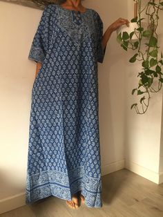 Handmade Kaftancotton Kaftanplus Sizeregular - Etsy Nighty Designs Indian Cotton, Nighty Designs Indian, Cotton Night Dress, Cotton Loungewear, Half Saree Designs, Cotton Kaftan, Block Colour, Dress Design Patterns, Cotton Sleepwear