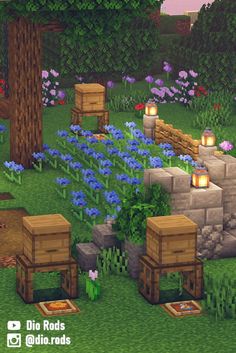 A very cute and simple flower bed for your Minecraft garden! Minecraft Bee Nest Ideas, Minecraft Building Ideas No Shaders, Minecraft Yard Ideas Design, Minecraft Small Fence Ideas, Minecraft House With Garden, Minecraft Beehive Design, Cute Beehive Minecraft, Beehive Build Minecraft, Minecraft Simple Farm Ideas