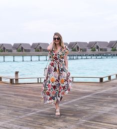 Honeymoon Dresses For Maldives, Dresses For Maldives, Maldives Dress Style Women, Maldives Outfits Women, Maldives Outfit Ideas Women, Maldives Dress Style, Maldives Outfit Ideas Beach Styles, Dresses For Goa Trip For Women, Goa Dress For Women