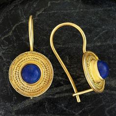 A unique and beautiful collection of jewelry inspired by and reproduced from ancient greek designs from The Museum of Jewelry in San Francisco, Ca. Our gift shop stocks an assortment of greek jewelry including earrings, rings and necklaces. Designs available in 24k gold vermeil, 14k gold and silver. Ancient Greek Jewelry, Greek Design, Lapis Lazuli Earrings, Greek Jewelry, Leverback Earrings, Styl Boho, Geometric Pendant, Amethyst Earrings, Hand Made Jewelry