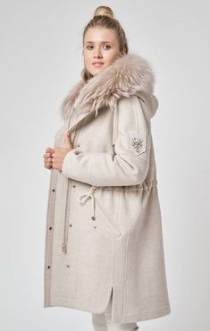 Trendy Outfits Winter, Elegant Coats, Perfect Coat, Stylish Coat, Womens Parka, Textiles Fashion, Coat Outfits, Winter Coats Women, Down Coat