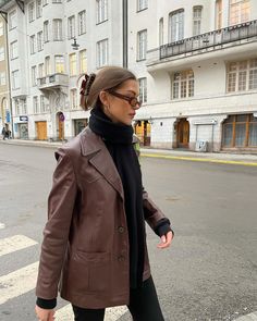 Sofia Boman, Quoi Porter, Autumn Fits, Brown Leather Jacket, Autumn Outfit, Outfit Inspo Fall, Mode Inspiration, Fall Winter Outfits, Fashion Killa