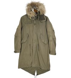 Avirex X Earth Music & Ecology Military Fish Tail Furs Hoodie Womens Parka Jacket Green Size Small * Made in : China * Size on Tag : S * Manual Measurement (inch) : Chest 19.5, Length (front) 34, Length (back) , Shoulder 15.5, Sleeve 23, Hem 22.5. * Recommended for Size : Small (S) * Material : Cotton, Polyester. * Colour : Green * Condition : Other than faded, all in good condition. * See photos for details. * Detachable Hoodie and Inner Lining. 70 Black Leather Jacket Outfit, Fur Hoodie, Leather Jacket Outfits, Fish Tail, Womens Parka, Parka Jacket, Black Leather Jacket, Green Jacket, Jacket Outfits