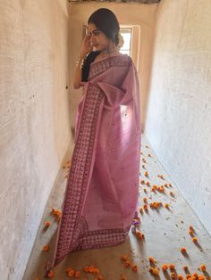 Handwoven kosa silk with Handpainted Godna craft of surguja chhattisgarh by Godna Artisans Bohemian Pre-draped Pink Saree With Pallu, Bohemian Pre-draped Pink Saree, Bohemian Pink Pre-draped Saree For Festivals, Bohemian Pink Saree With Cutdana, Bohemian Tussar Silk Saree With Resham Embroidery, Bohemian Handloom Raw Silk Saree, Bohemian Raw Silk Handloom Saree, Bohemian Tussar Silk Saree With Pallu, Bohemian Slub Silk Saree With Cutdana