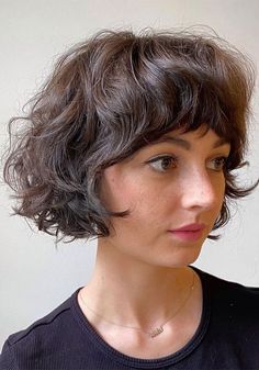 French Bob For Thick Wavy Hair, Dark Brown French Bob, Bobs Wavy Hair, French Bob And Glasses, Cropped French Bob, Short Wavy Bob With Fringe, Curly Bob With Fringe Thick Hair, Short Wavy French Bob, French Bob Shag