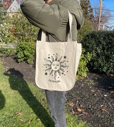 Beige Reusable Tote Canvas Bag, Eco-friendly Reusable Canvas Shoulder Bag, Reusable Tote Canvas Bag For Daily Use, One Shoulder Backpack, Indie Clothing, Canvas Aesthetic, Fits Ideas, Y2k Aesthetic Fashion, Aesthetic Tote Bag