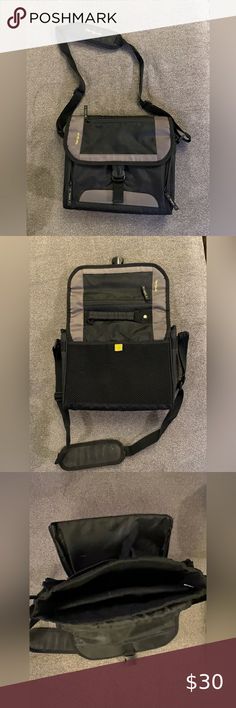 TARGUS BLACK & GREY SMALL MESSENGER BAG, CITY PERSONAL BAG, TABLET BAG Tablet Bag, Small Messenger Bag, Wearing Black, Black Grey, Messenger Bag, Black And Grey, Shoulder Strap, Ipad, Tablet