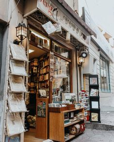 a store front with lots of books on display