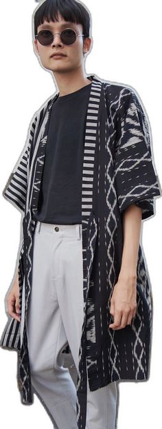 Bohemian Cotton Top With Geometric Pattern, Black Cotton Kimono For Festivals, Cotton Kimono With Pattern For Festival, Cotton Patterned Kimono For Festivals, Patterned Cotton Kimono For Festival, Traditional Cotton Kimono With Ikat Print, Traditional Cotton Ikat Print Kimono, Traditional Black Cotton Kimono, Traditional Cotton Patterned Kimono